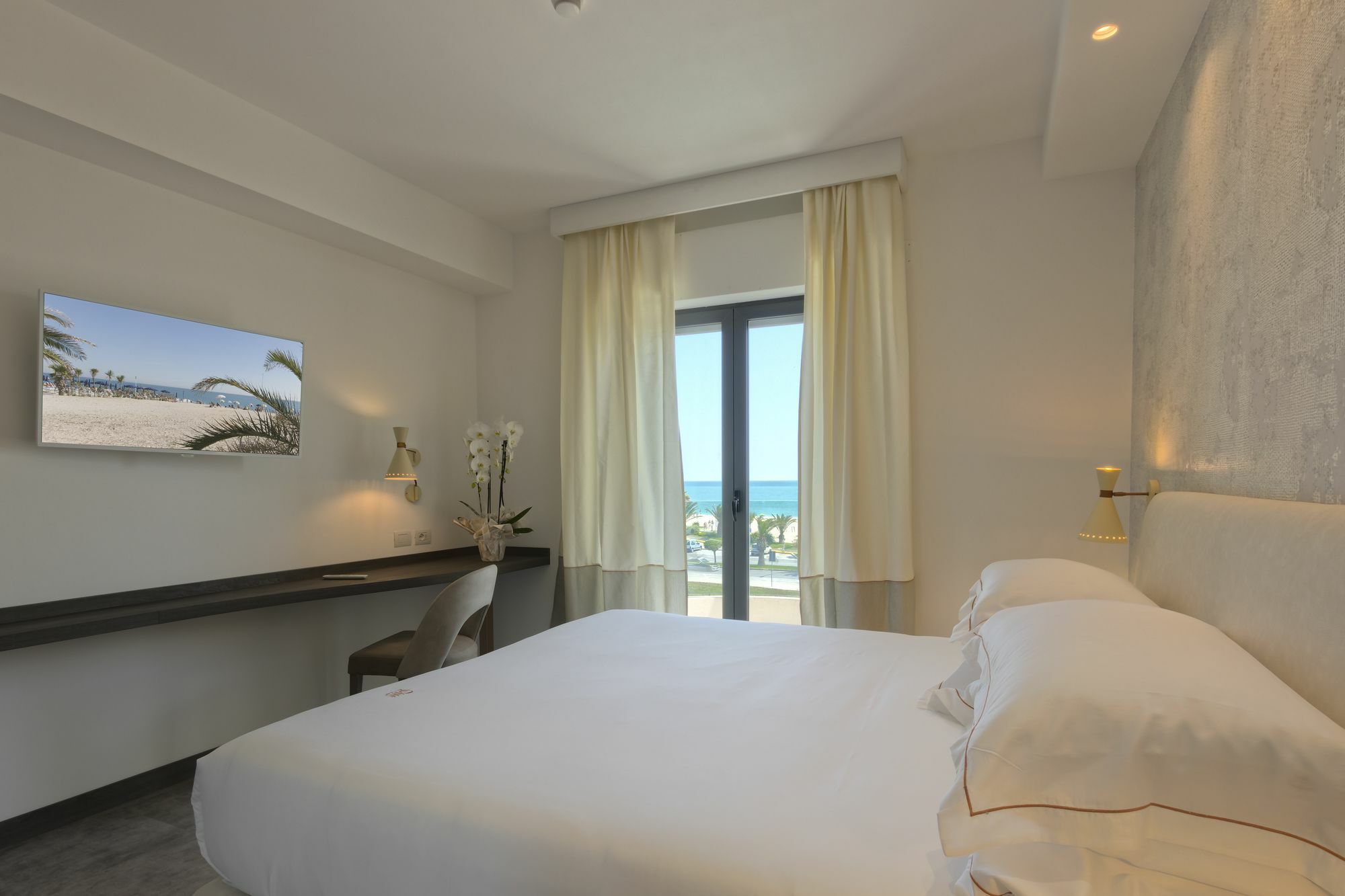 Ghibli Hotel Civitanova Marche Esterno foto